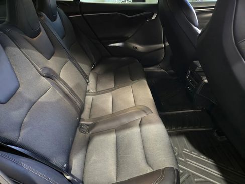 Used 2018 Tesla Model S AWD image 8