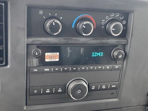 New 2025 Chevrolet Express 3500 Cutaway w/ Power Convenience Package image 20