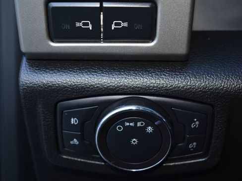 Used 2018 Ford F250 Lariat w/ Lariat Ultimate Package image 18