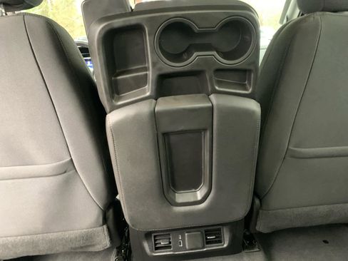 Certified 2022 Chevrolet Silverado 1500 LT image 32