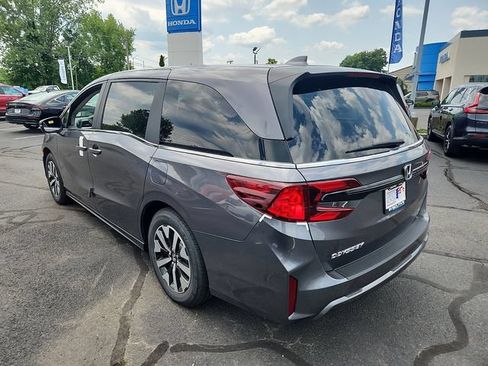 New 2026 Honda Odyssey EX-L image 4