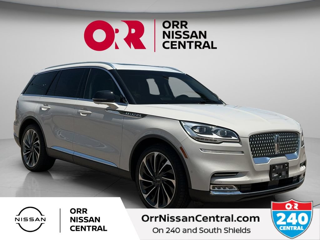 Used 2023 Lincoln Aviator Reserve w/ Equipment Group 201A RWD image 3