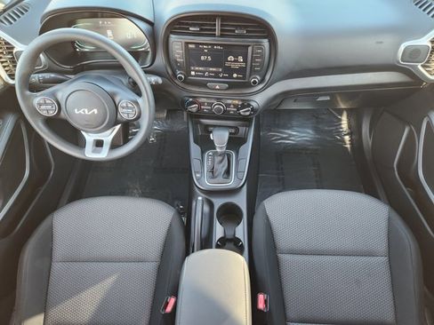 Certified 2024 Kia Soul LX image 26