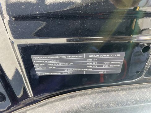 Used 2023 Nissan Ariya AWD image 32