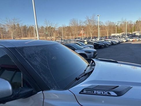 Used 2024 Toyota Tundra Limited image 12