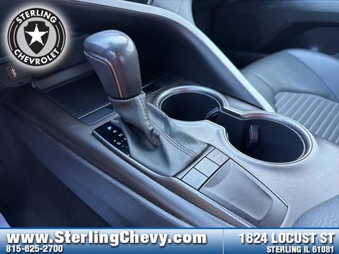 Used 2023 Toyota Camry SE image 14