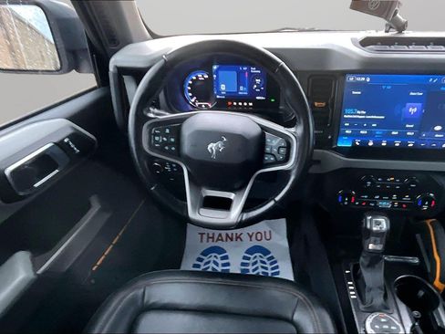 Used 2022 Ford Bronco Badlands AWD/4WD image 5