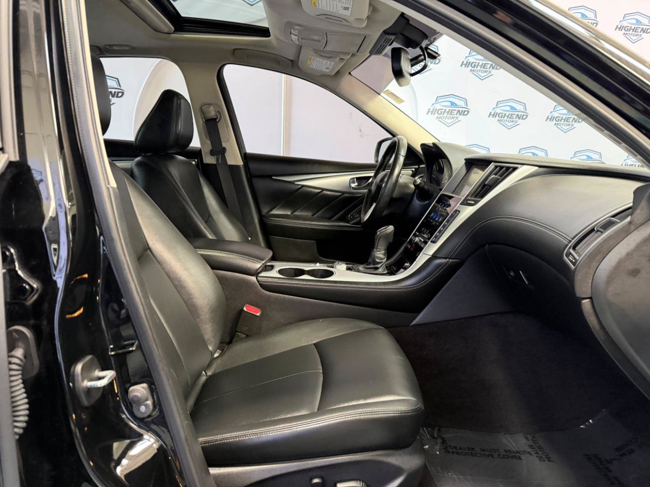 Used 2019 INFINITI Q50 Luxe w/ Essential Package (3.0T Luxe) AWD/4WD image 25