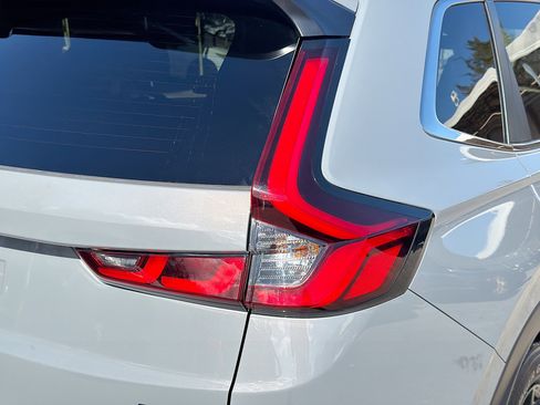 Used 2023 Honda CR-V Sport image 27