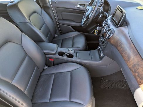 Used 2014 Mercedes-Benz B 250e image 20