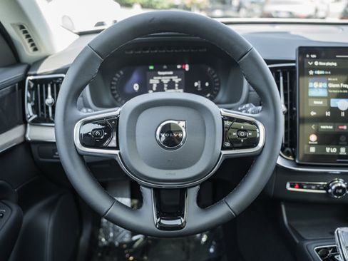 New 2027 Volvo XC90 B6 Plus AWD/4WD image 30