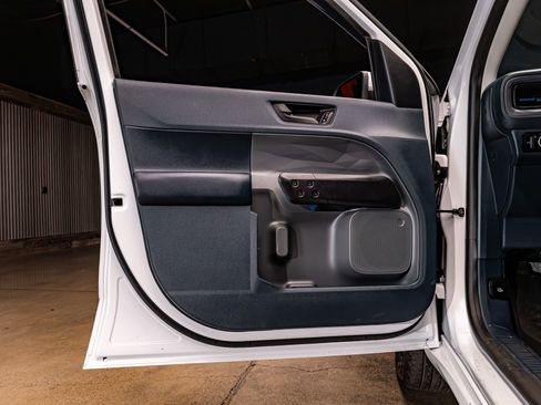 Used 2025 Ford Maverick Lobo image 26