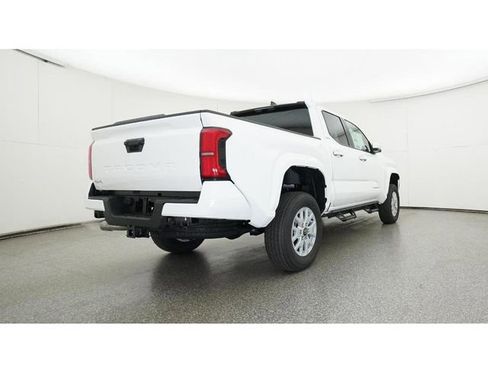 New 2026 Toyota Tacoma SR5 AWD/4WD image 24
