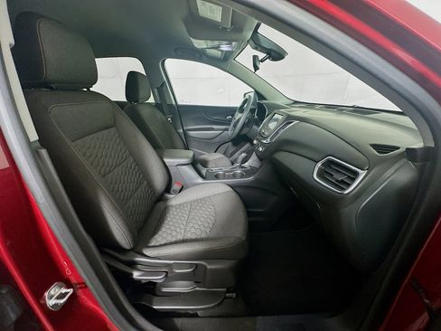 Used 2020 Chevrolet Equinox LT image 32