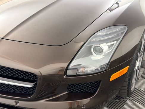 Used 2013 Mercedes-Benz SLS AMG GT Roadster image 12