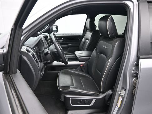 Used 2024 RAM 1500 Laramie AWD/4WD image 24