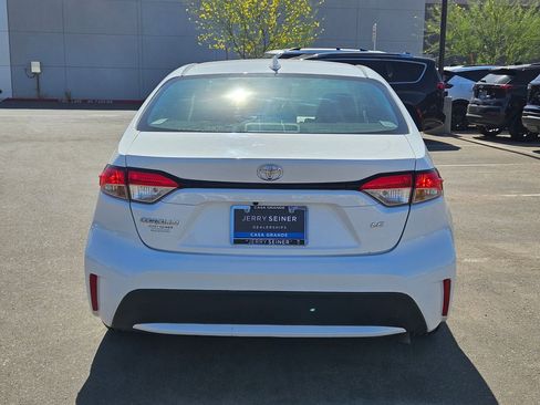 Used 2022 Toyota Corolla LE FWD image 4