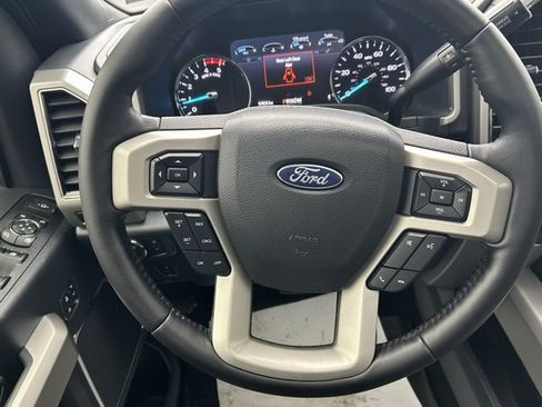 Used 2022 Ford F250 Lariat w/ Lariat Ultimate Package image 14