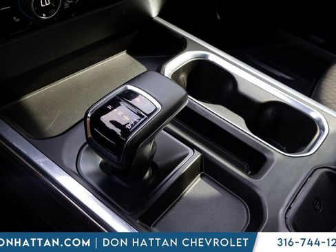 Used 2023 Chevrolet Silverado 1500 RST w/ Redline Edition AWD/4WD image 9