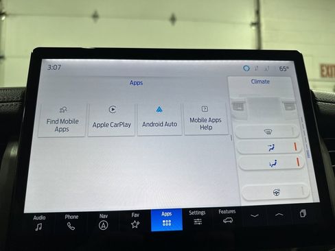 Used 2023 Ford Expedition Max XLT image 32