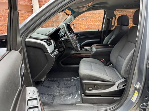 Used 2019 GMC Yukon SLE w/ SLE Value Package image 22