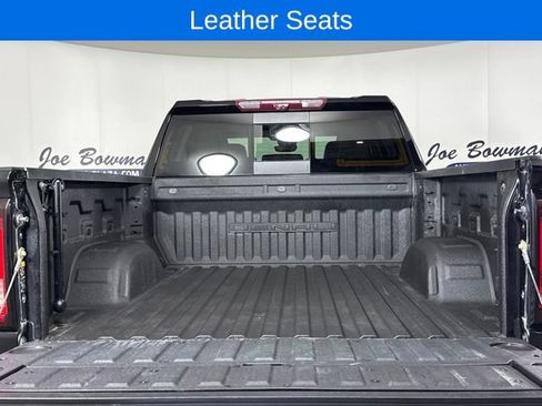 Used 2023 GMC Sierra 1500 Denali w/ Denali Reserve Package AWD/4WD image 10