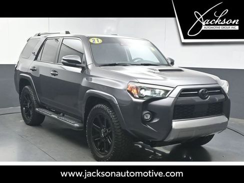 Used 2021 Toyota 4Runner TRD Off-Road Premium w/ Moonroof Package AWD/4WD image 1