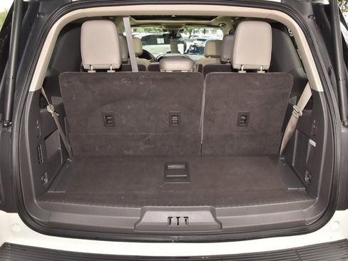 Used 2021 Ford Expedition Limited RWD image 39