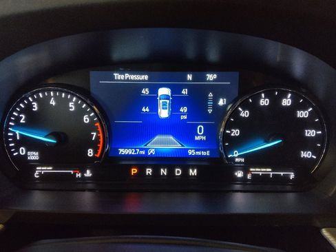 Used 2020 Ford Explorer XLT w/ Equipment Group 202A image 23