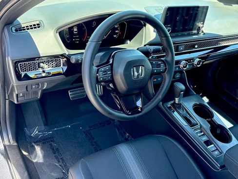 Used 2026 Honda Civic Sport image 9