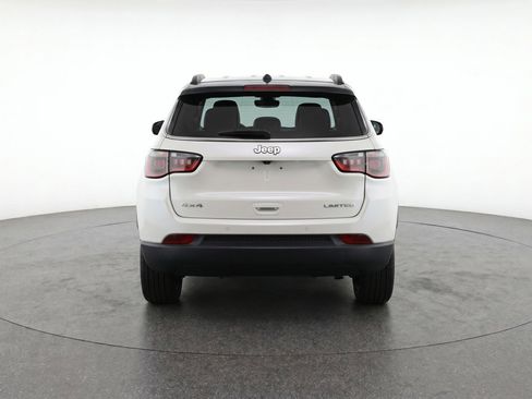 Used 2025 Jeep Compass Limited AWD/4WD image 7