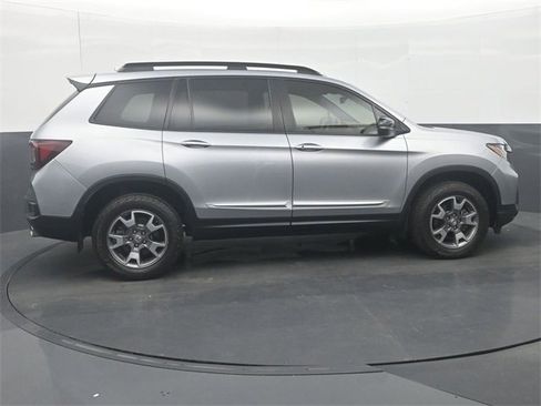 Certified 2023 Honda Passport TrailSport image 8