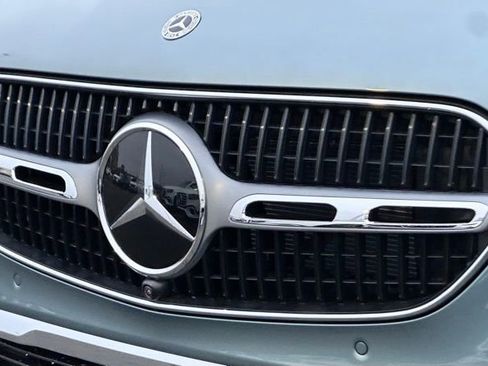 New 2026 Mercedes-Benz GLC 300 4MATIC image 5
