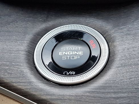 Certified 2025 Jeep Grand Cherokee L Limited image 27