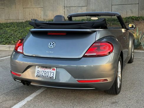 Used 2018 Volkswagen Beetle 2.0T Coast FWD image 16