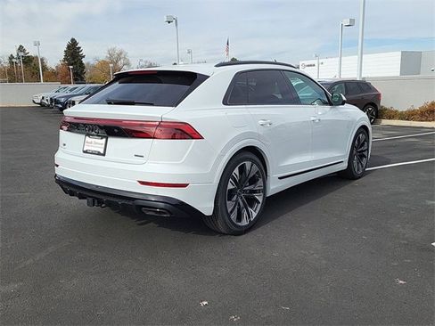 New 2026 Audi Q8 Premium Plus image 5