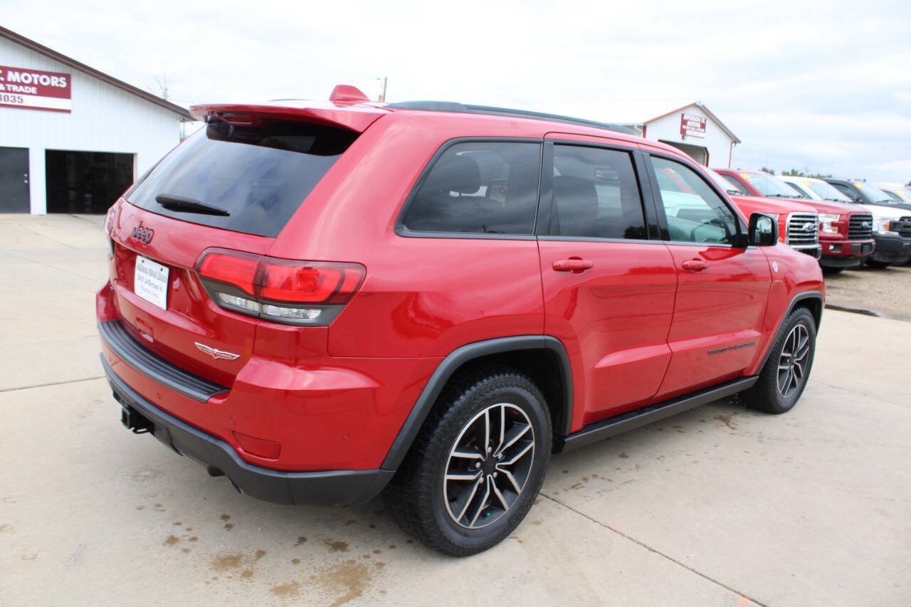 Used 2019 Jeep Grand Cherokee Trailhawk w/ Trailhawk Luxury Group AWD/4WD image 8