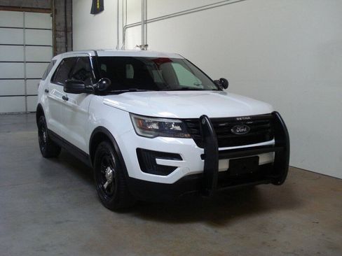 Used 2016 Ford Explorer 4WD Police Interceptor w/ Ready For The Road Package image 5