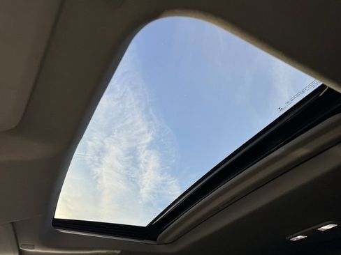 Used 2021 GMC Sierra 1500 Denali image 12