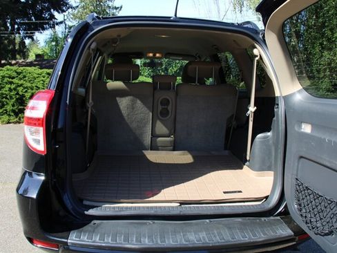 Used 2010 Toyota RAV4 4WD w/ 3rd Row image 15