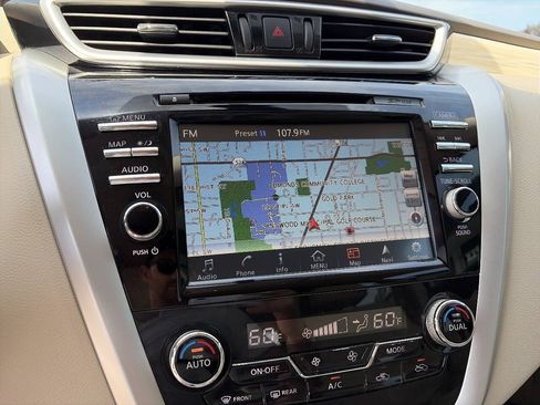 Used 2015 Nissan Murano Platinum w/ Platinum Technology Package AWD/4WD image 35