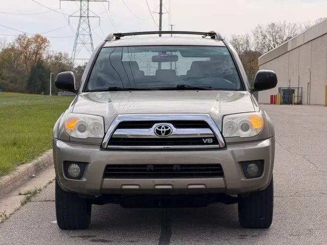 Used 2006 Toyota 4Runner SR5 AWD/4WD image 34