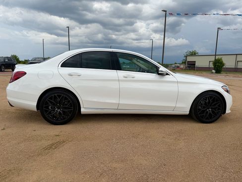 Used 2016 Mercedes-Benz C 300 Sedan image 4