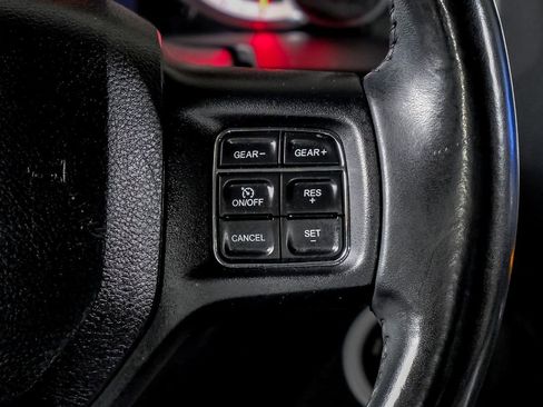 Used 2018 RAM 1500 Lone Star image 18