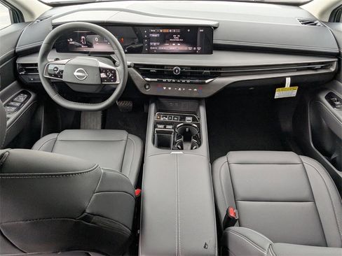 New 2025 Nissan Murano SV image 18