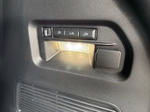 Used 2025 Ford Explorer ST image 20