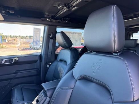 New 2025 Ford Bronco Outer Banks image 10