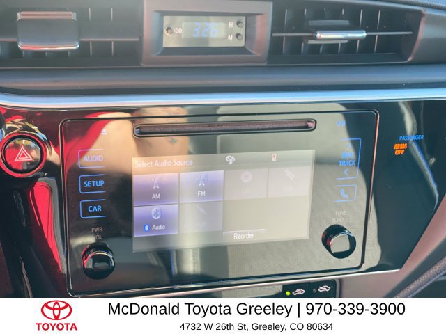 Used 2018 Toyota Corolla SE w/ Carpet Mat Package (TMS) FWD image 16