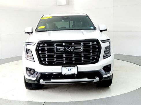 Used 2025 GMC Yukon Denali Ultimate image 8