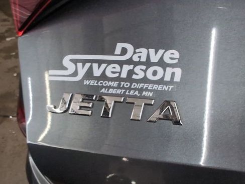 Used 2019 Volkswagen Jetta S image 29